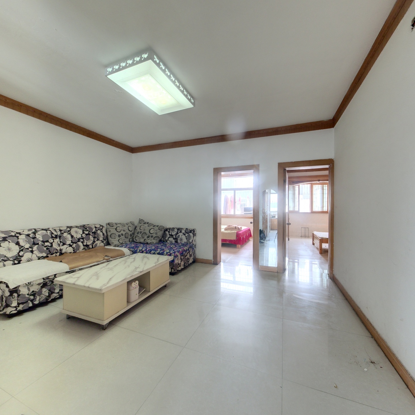 凤凰嗉3室2厅1卫94.78㎡