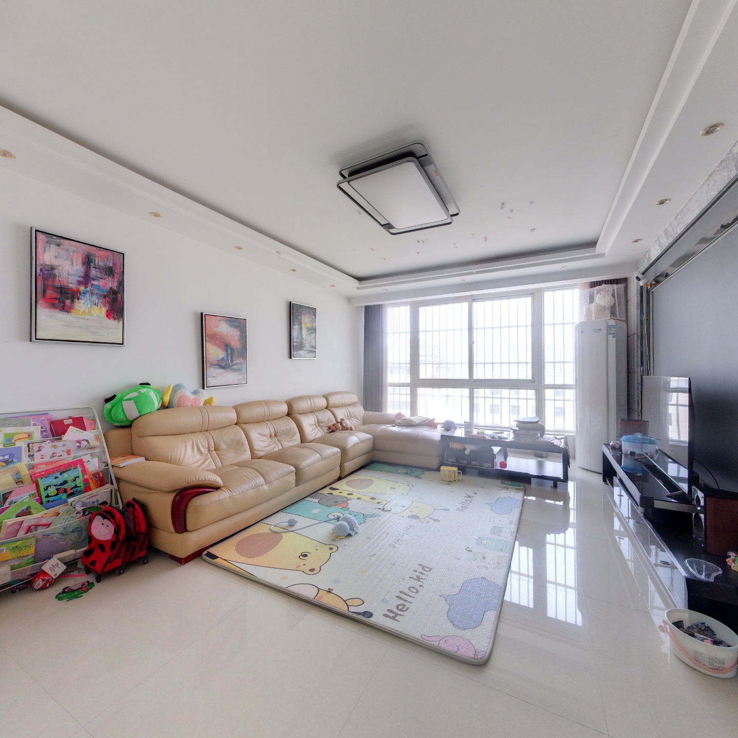 龙华城3室2厅1卫121.11㎡